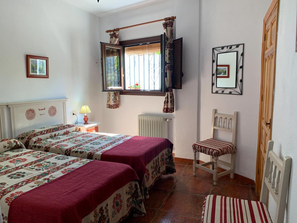 Hostal Atalaya En Capileira Cb Exterior foto