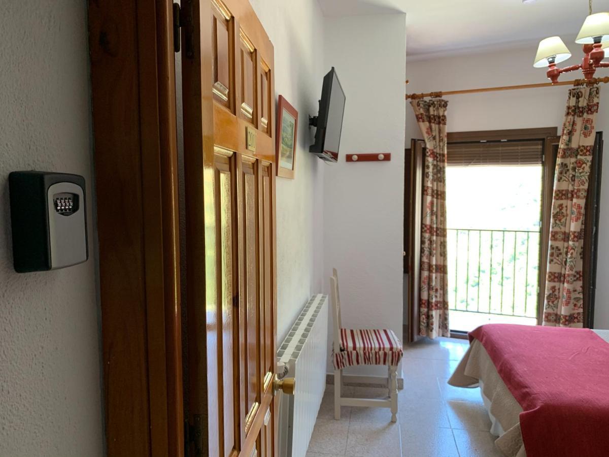 Hostal Atalaya En Capileira Cb Exterior foto
